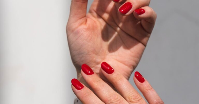 Winter nail colors 2026: cherry red manicure, the season's leading shade