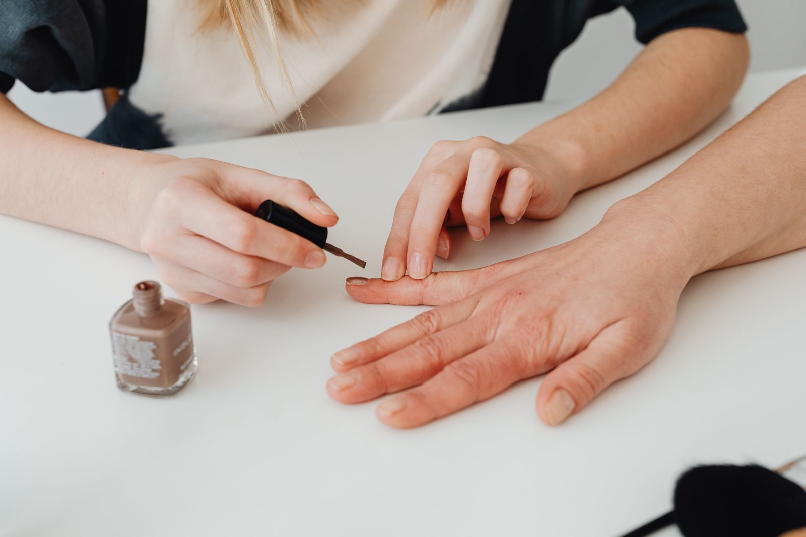 Salon gel application during a September nails 2026 manicure appointment